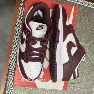 Nike Dunks sisterhood